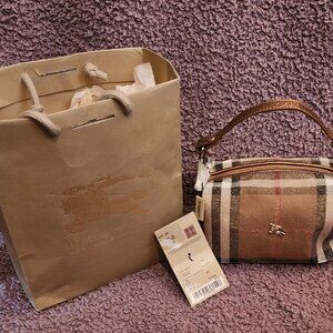Burberry Mini/Makeup Bag